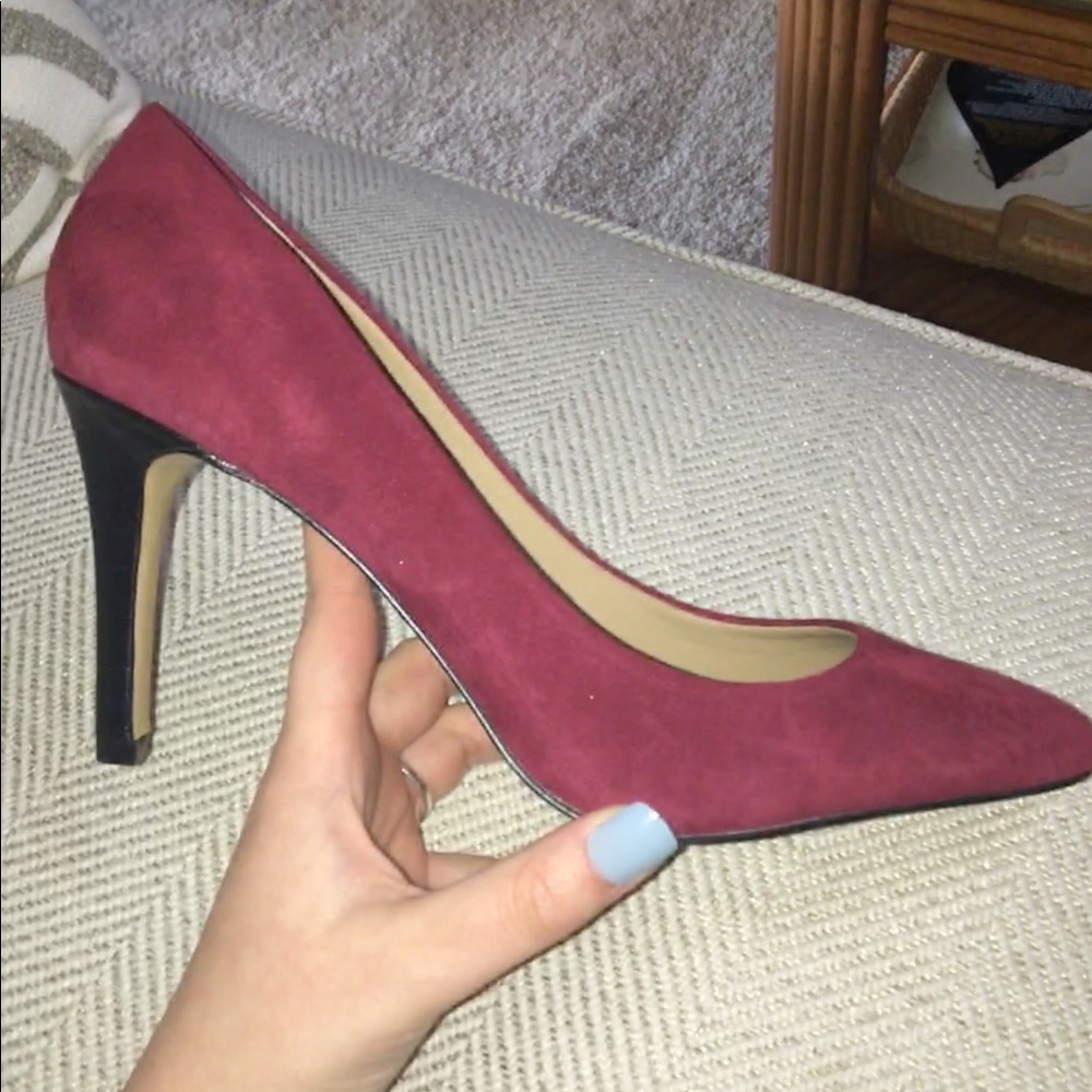 Ann Taylor Burgundy Suede Pumps